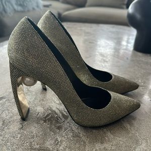 Nicholas Kirkwood heels with pearl